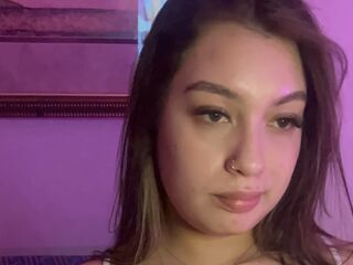 naughty cam girl masturbating with dildo KeniaSanchez