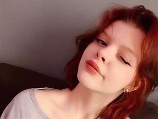 free adultcam KiraCurt