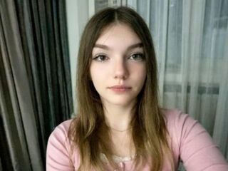 camgirl masturbating with sextoy KoriMatinez