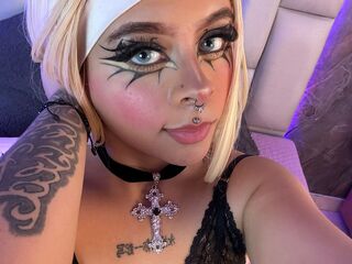camwhore masturbating with sextoy KylieBaker
