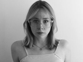 free liveshow LanaAmster