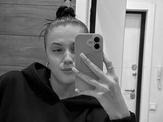 Kinky webcam girl LeaWindisch