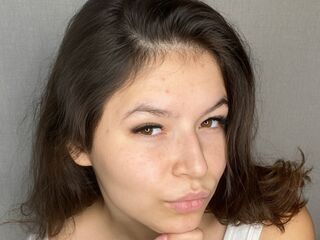 masturbating webcamgirl LeslieForest