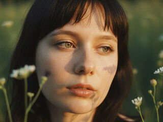 beautiful girl cam LiluSoto