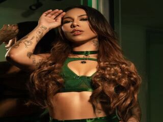 free live webcam sex LilyHarpers