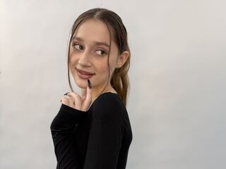 free webcam chat room LindsayErhart