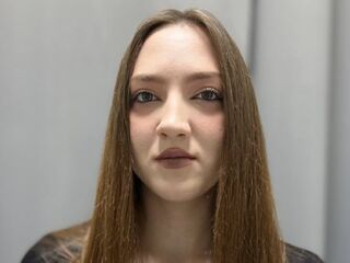 girl nude LisanBrown