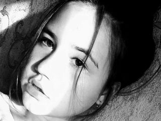 free live webcam video LoriFlox