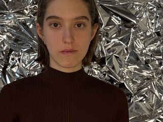 live cam show MaeganDegiacomo