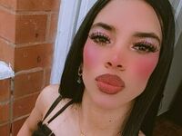 live webcam girl MeliMoon