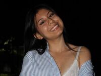 free pussy web cam MiaSauvage