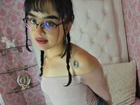 cam girl playing with vibrator MinniVincent