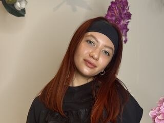 chat room cam MonaDobin