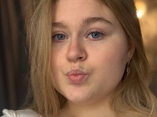 free nude webcam show MonaHosks