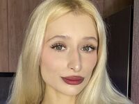 fingering camslut MonicaBarbies