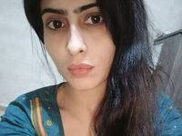 nude webcamgirl photo MuskiKhan