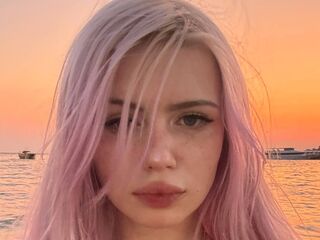 fingering cam girl video NelidaTidd