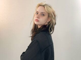 live webcam performer NildaFabros