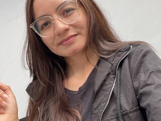 camgirl playing with sex toy NyssaraLasso