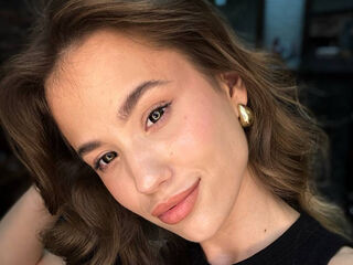 fingering webcam girl PearlyLominack