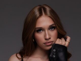 webcam babe chat room RanaeEtherington