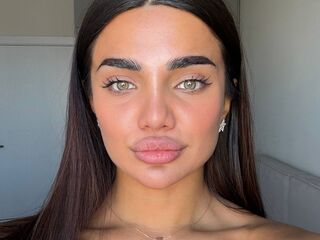 camslut topless ReannaGubala