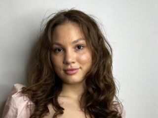 sexchat RegenaCrichlow