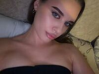 girl chat room RhiannonJumper