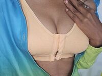 webcam striptease RitikaRani