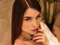 naked girl with webcam masturbating with vibrator RosieScarlet