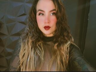 naked camgirl masturbating with vibrator SammyBeil