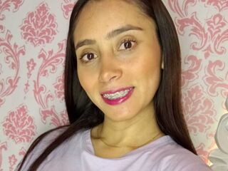 camgirl showing pussy ScarlettMills