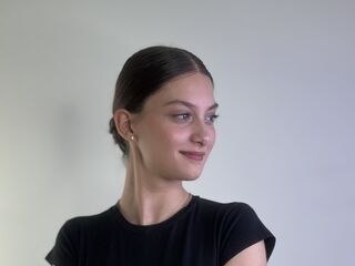 naked girl with cam SharikaWigington