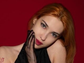 naked cam girl masturbating with vibrator ShoshanaDesilva