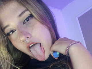 naked girl with live cam fingering SofiiaVance