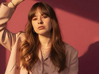 nude cam TerinaLairmore