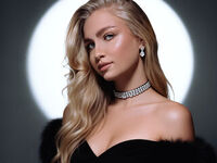 cam slut chat room TessaSterling