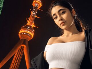 beautiful webcam girl TessieFardo