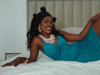 naked girl with live cam TylaCherie