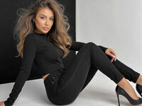 naughty camgirl masturbating with dildo VictoriaWynn