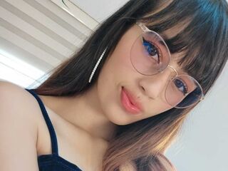 adult web cam chat room YiyisMarthin