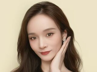 camgirl showing pussy Yurix