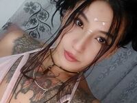 live webcam performer evangelin